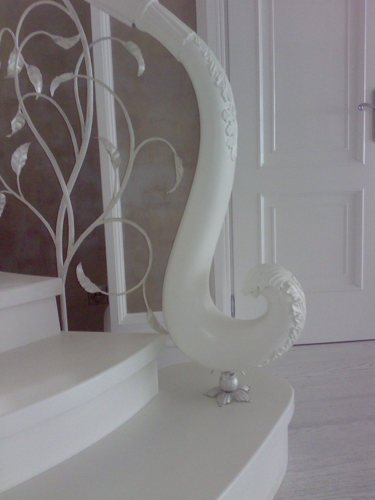 Кованые перила на лестницу в КП Третья Охота в Подмосковье