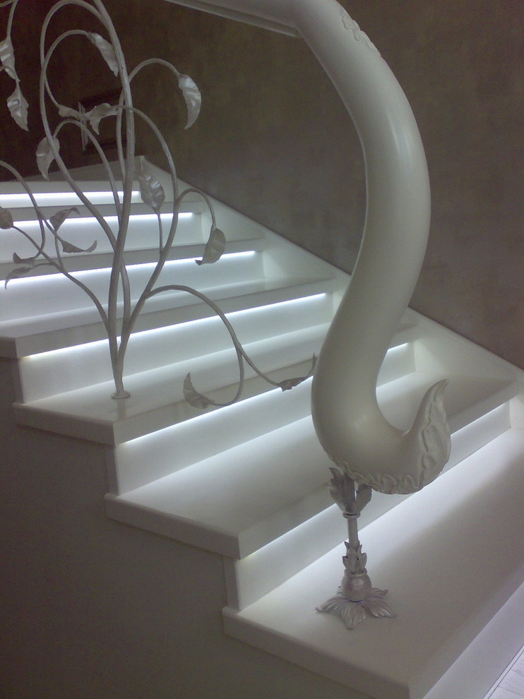 Кованые перила на лестницу в КП Третья Охота в Подмосковье