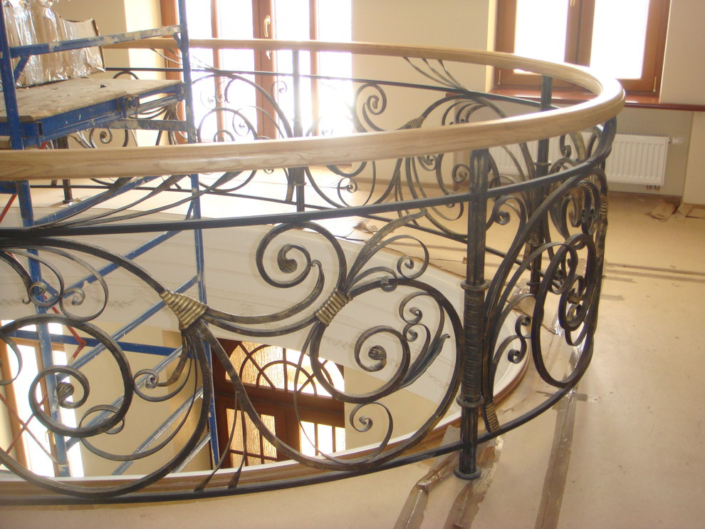 Обложка проекта: Кованые перила в резиденцию Бенелюкс, г. Москва