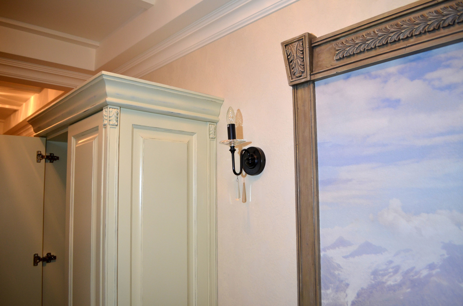 Шкаф в коридор