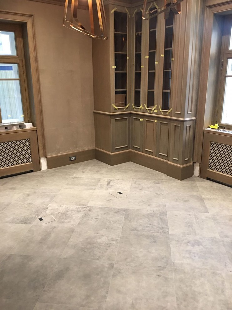 Кожаный пол в особняке