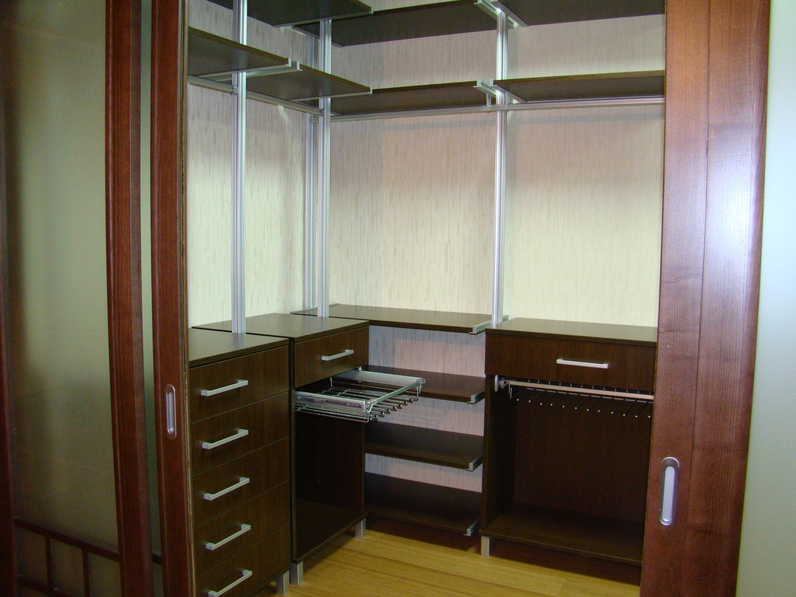 Гардеробные