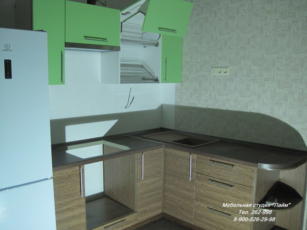 Кухни по индивидуальным заказам