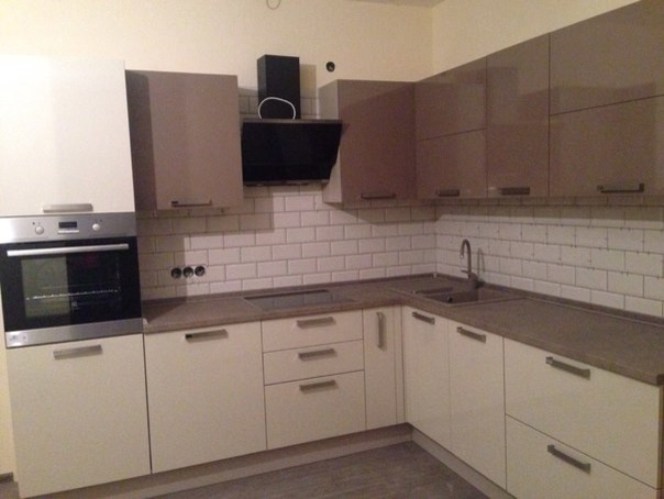 Кухни по индивидуальным заказам