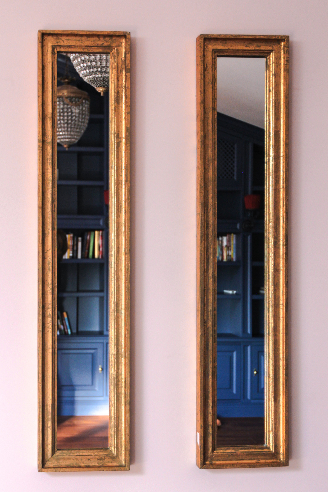 Библиотека в загородном доме