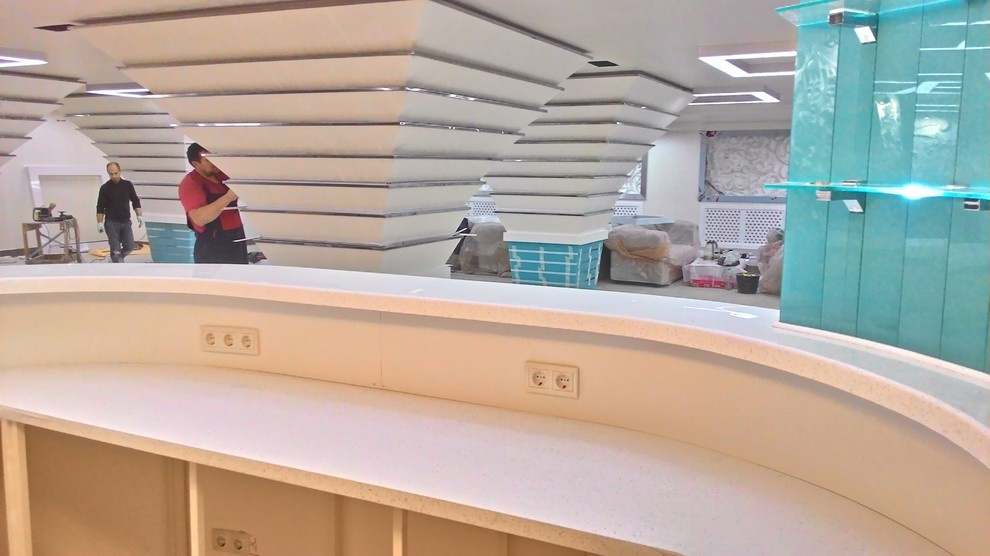 Барная стойка в ресторане