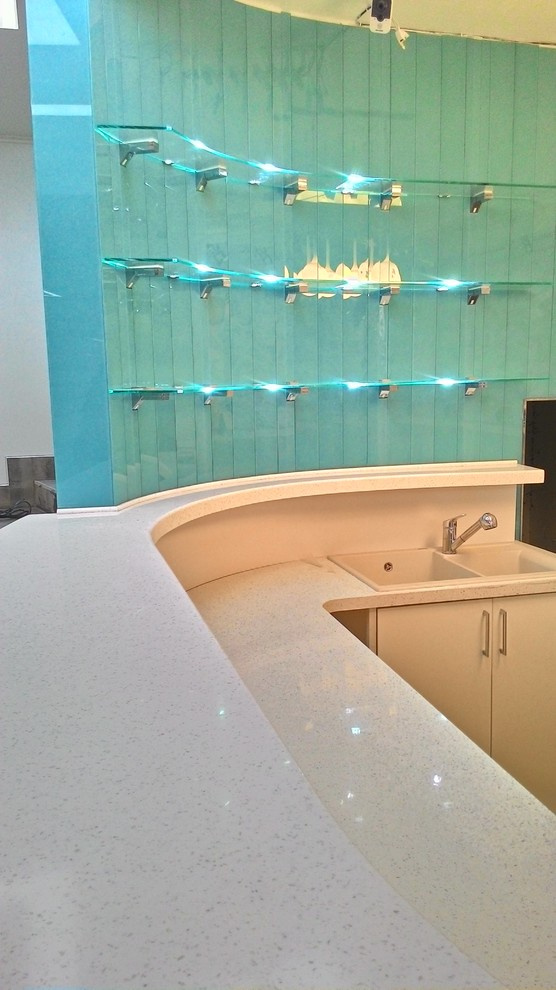 Барная стойка в ресторане