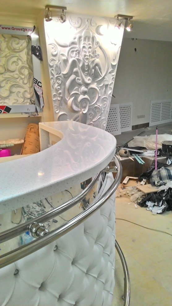 Барная стойка в ресторане