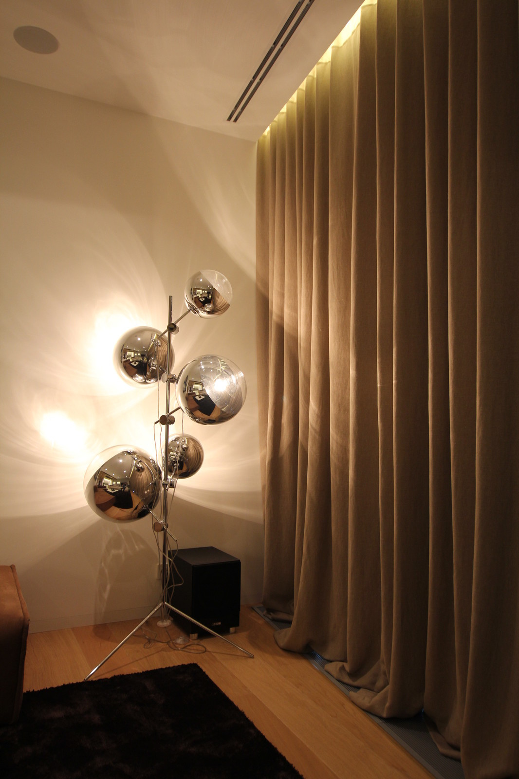 Умная квартира на цветном