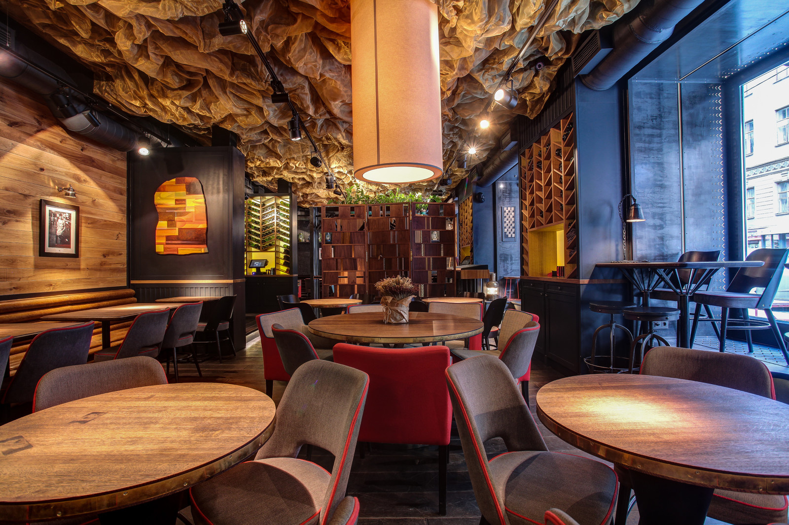 GEOGRAPHIA restaurant