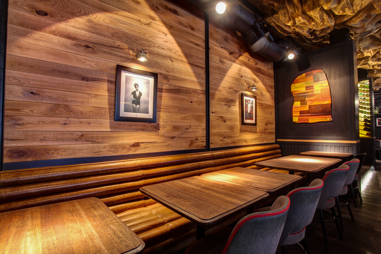 GEOGRAPHIA restaurant