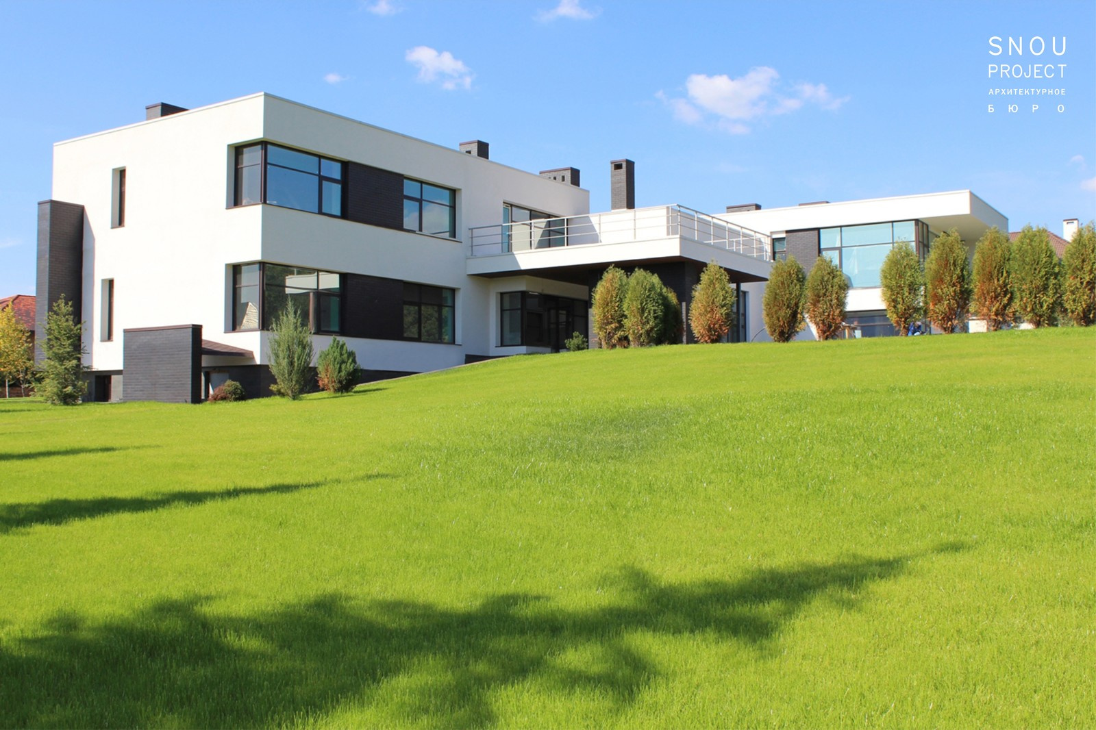 SUN-HOUSE. Загородный дом.