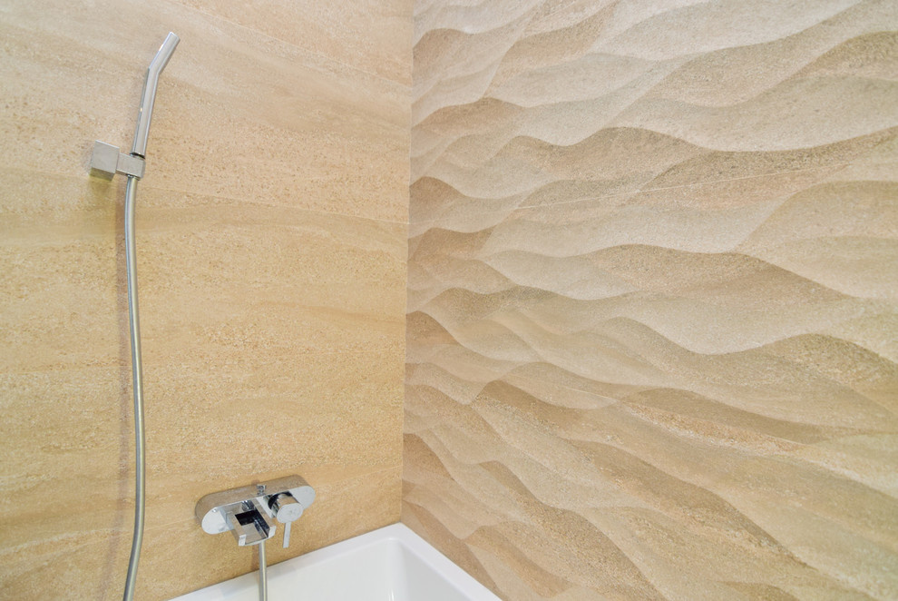 76 квадратов белого