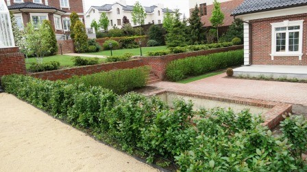 Озеленение и благоустройство участка.