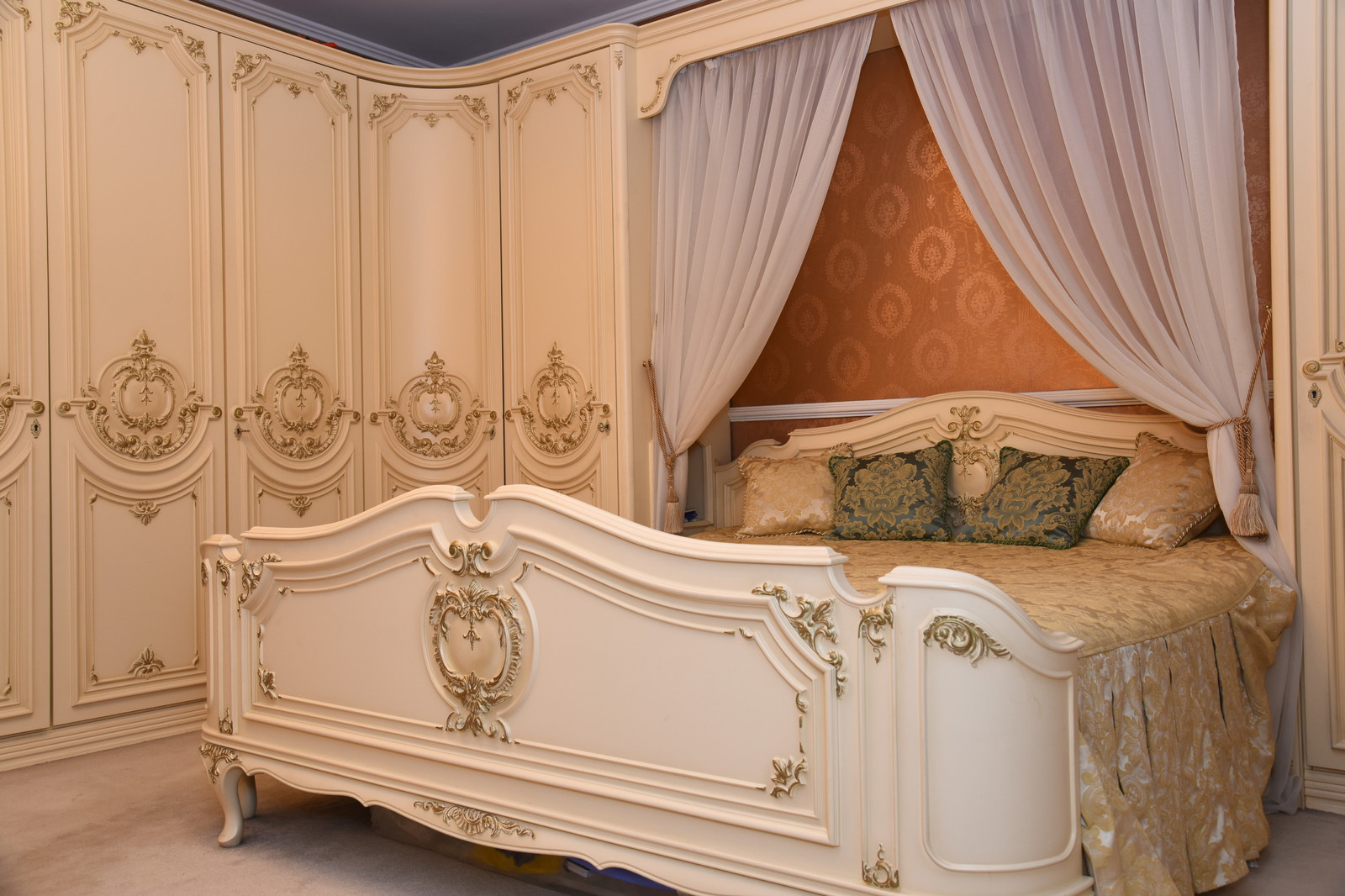 Фотосъемка интерьера спальни