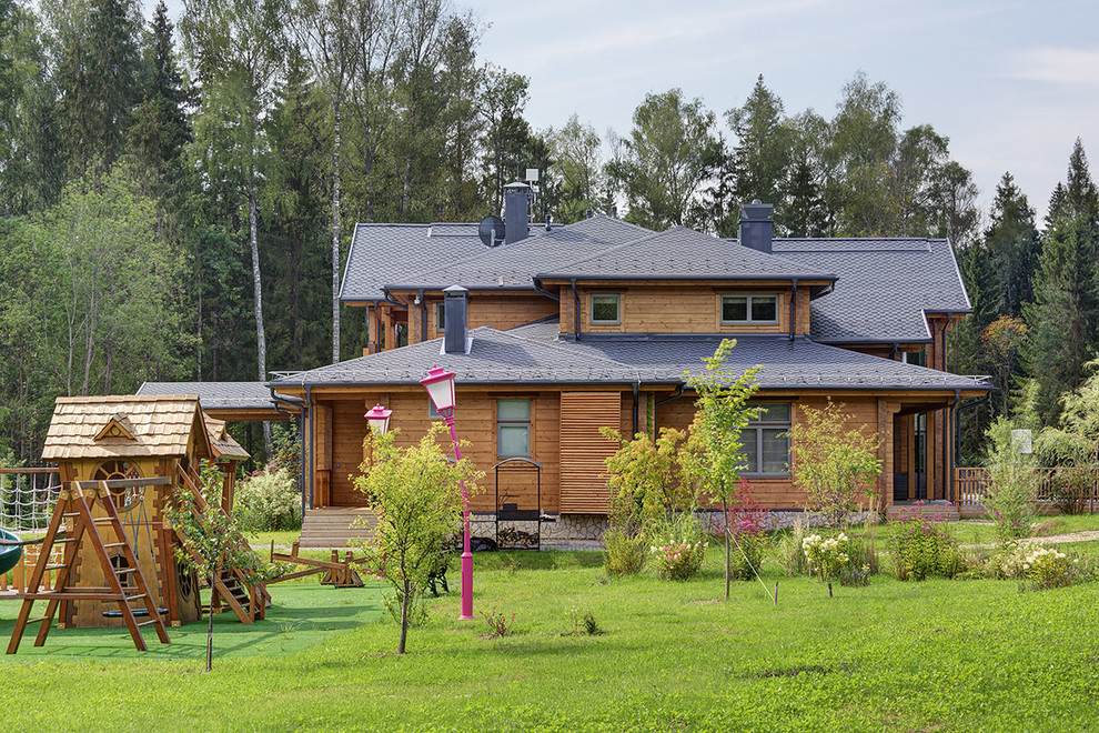 Эко-отель "Изумрудный лес"