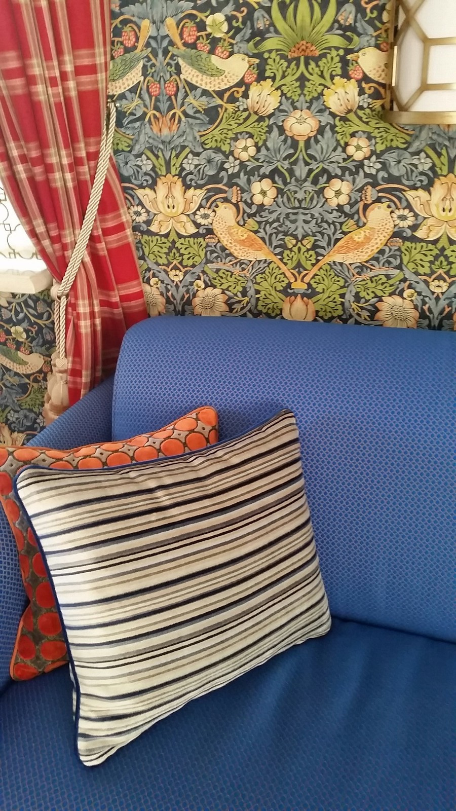 Счастливое детство