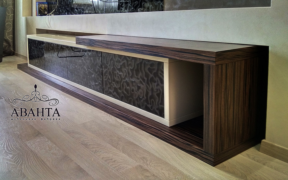Тумба под ТВ, отделка шпон и стекло, МФ Аванта, Новосибирск