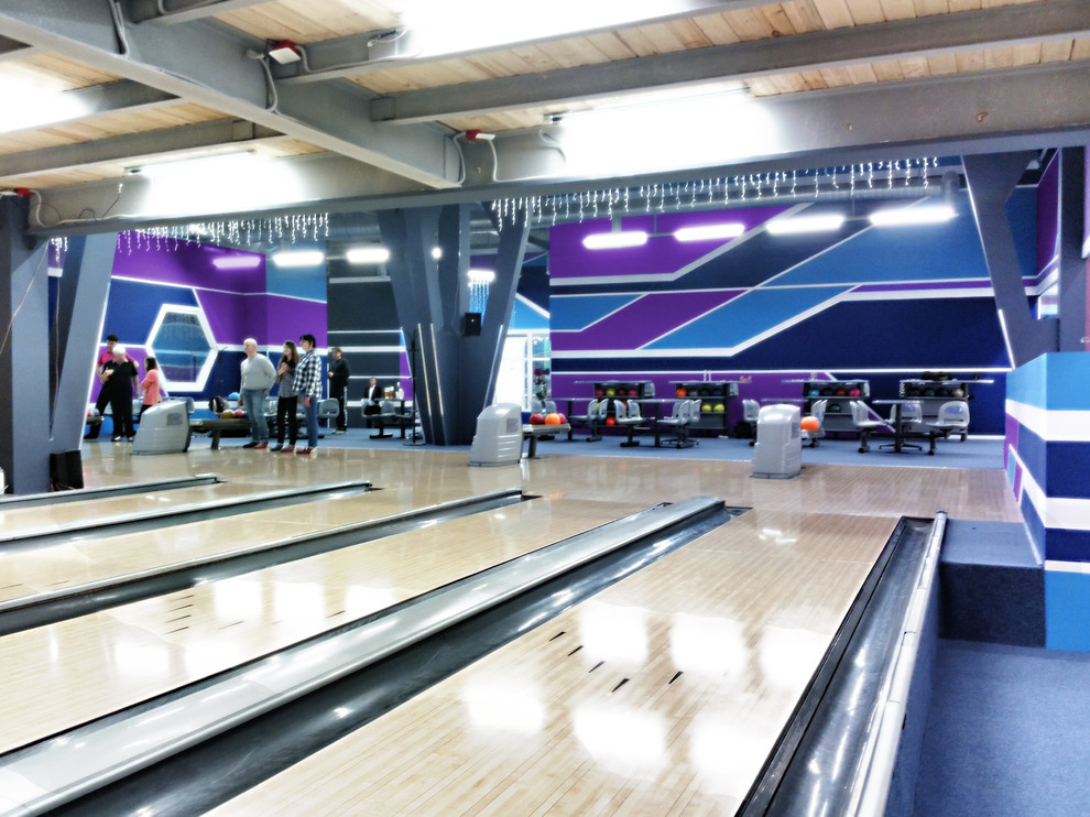 Спортивно-развлекательный центр ОРИОН, Боулинг-центр.