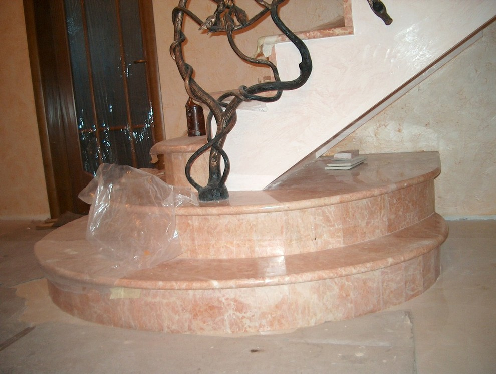 Мраморная лестница