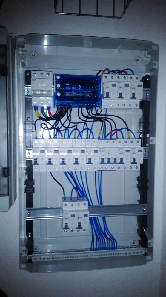 Проектирование, сборка и установка электрощитов