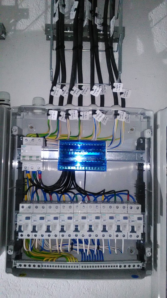 Проектирование, сборка и установка электрощитов