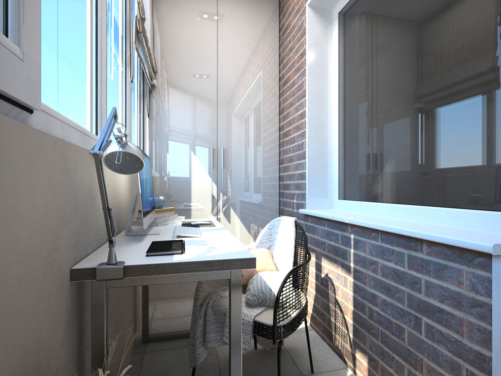 Уютный, балкон для работы, отдыха и хранения