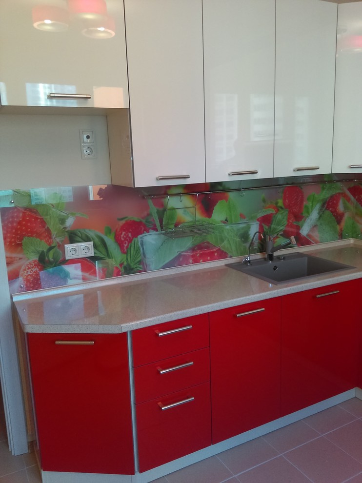 Кухня глянцевый пластик