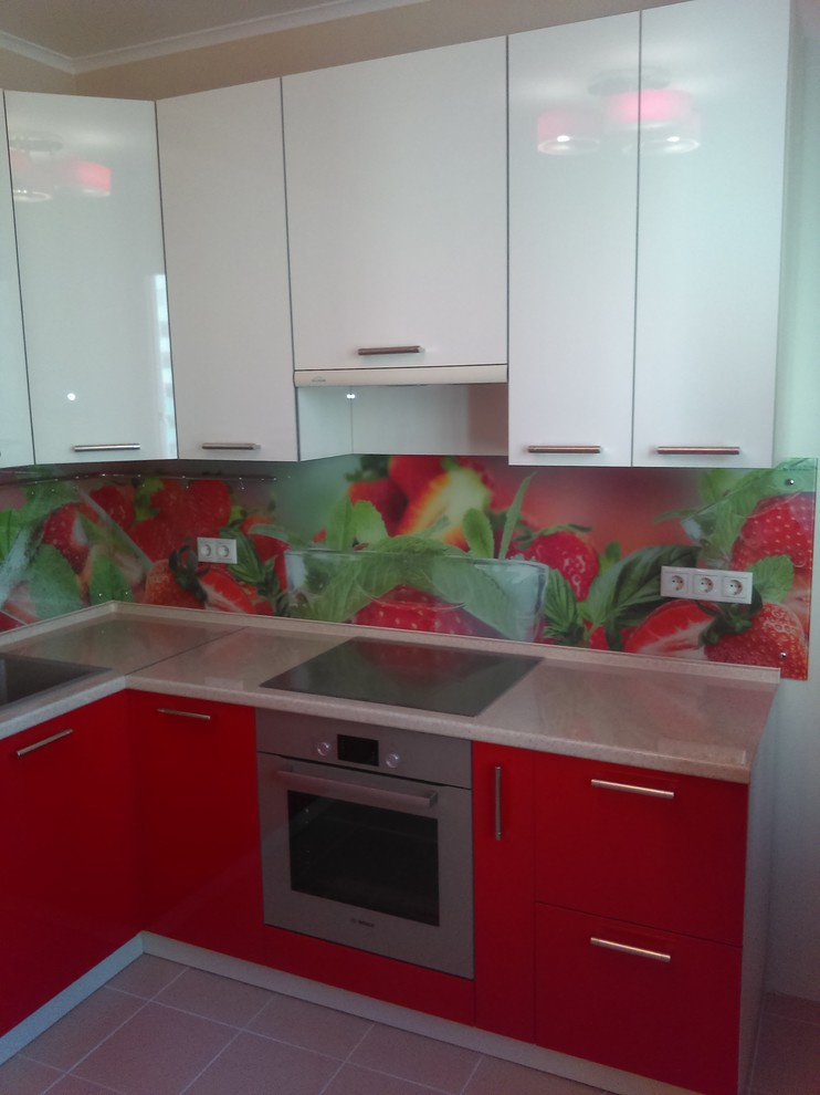 Обложка проекта: Кухня глянцевый пластик