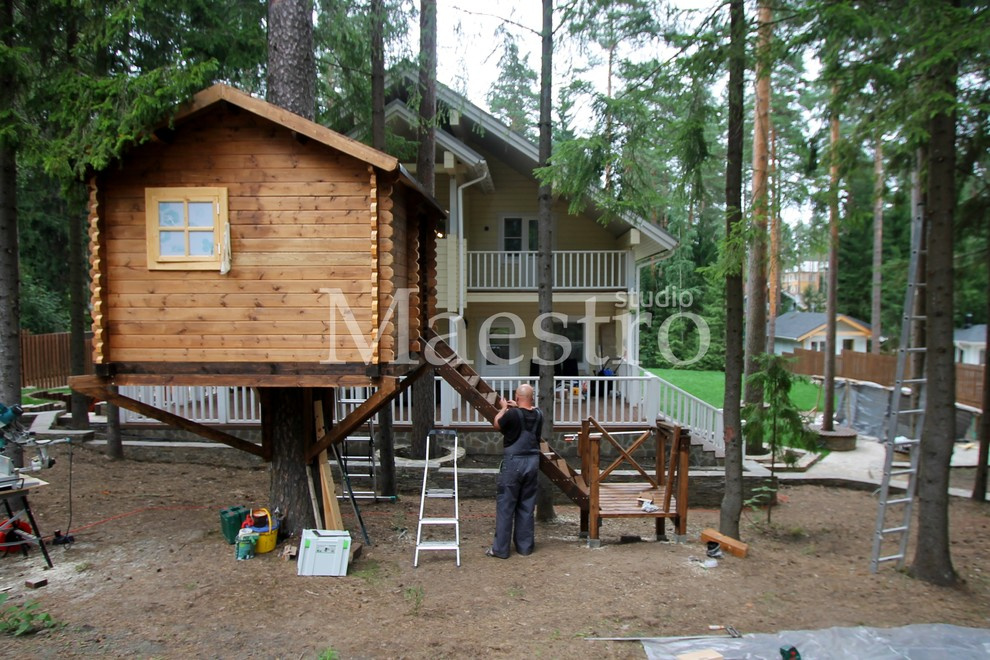 Домик на дереве | Строительство  лестницы к домику