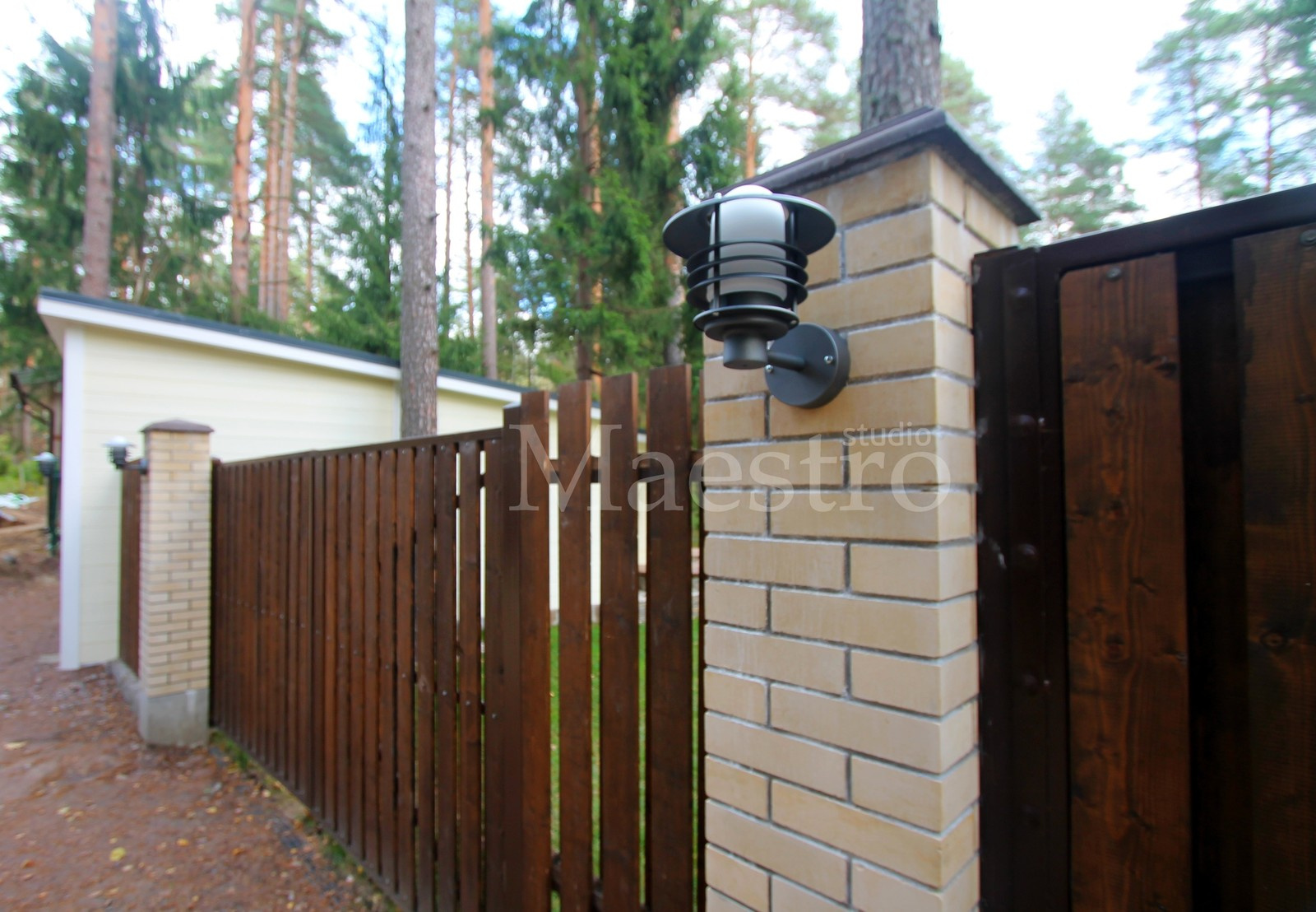 Освещение калитки в ночное время