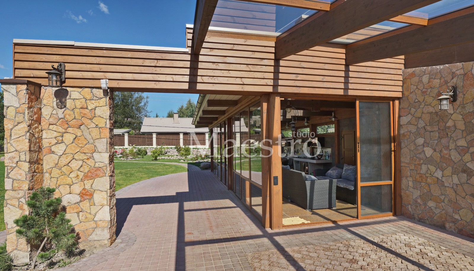 Верхний участок | Терраса с летней кухней