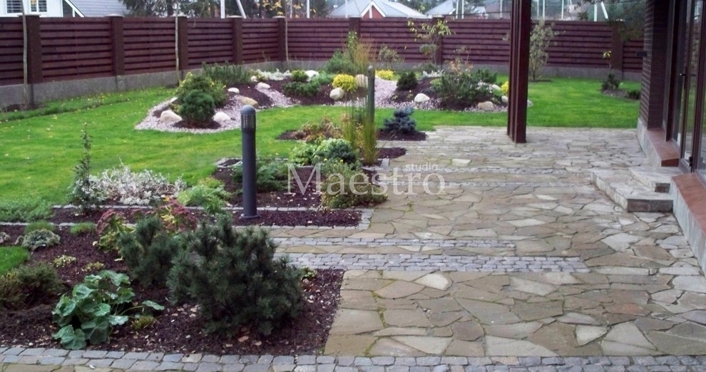 Мощение | Посадки растений | Освещение территории