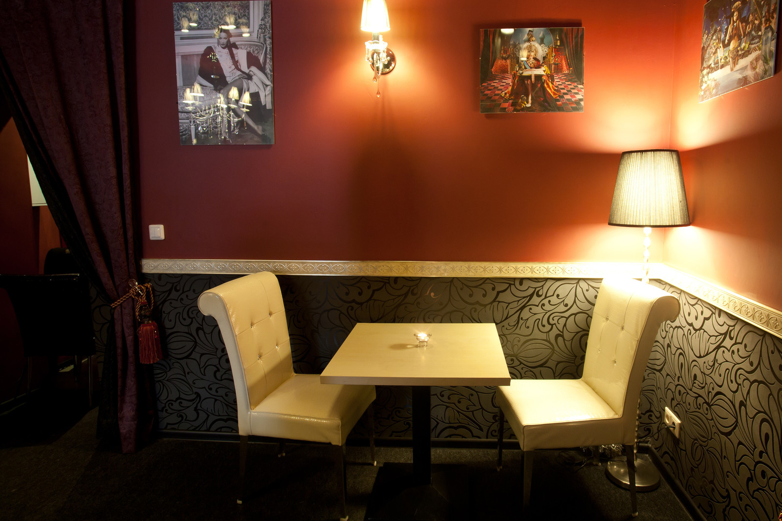 Эзотерическая кофейня"Кофитель" г.Новосибиирск