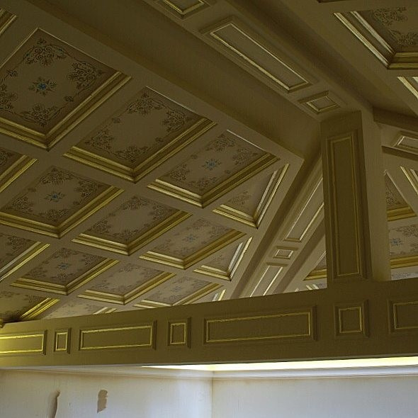 Оформление  кесонных потолков