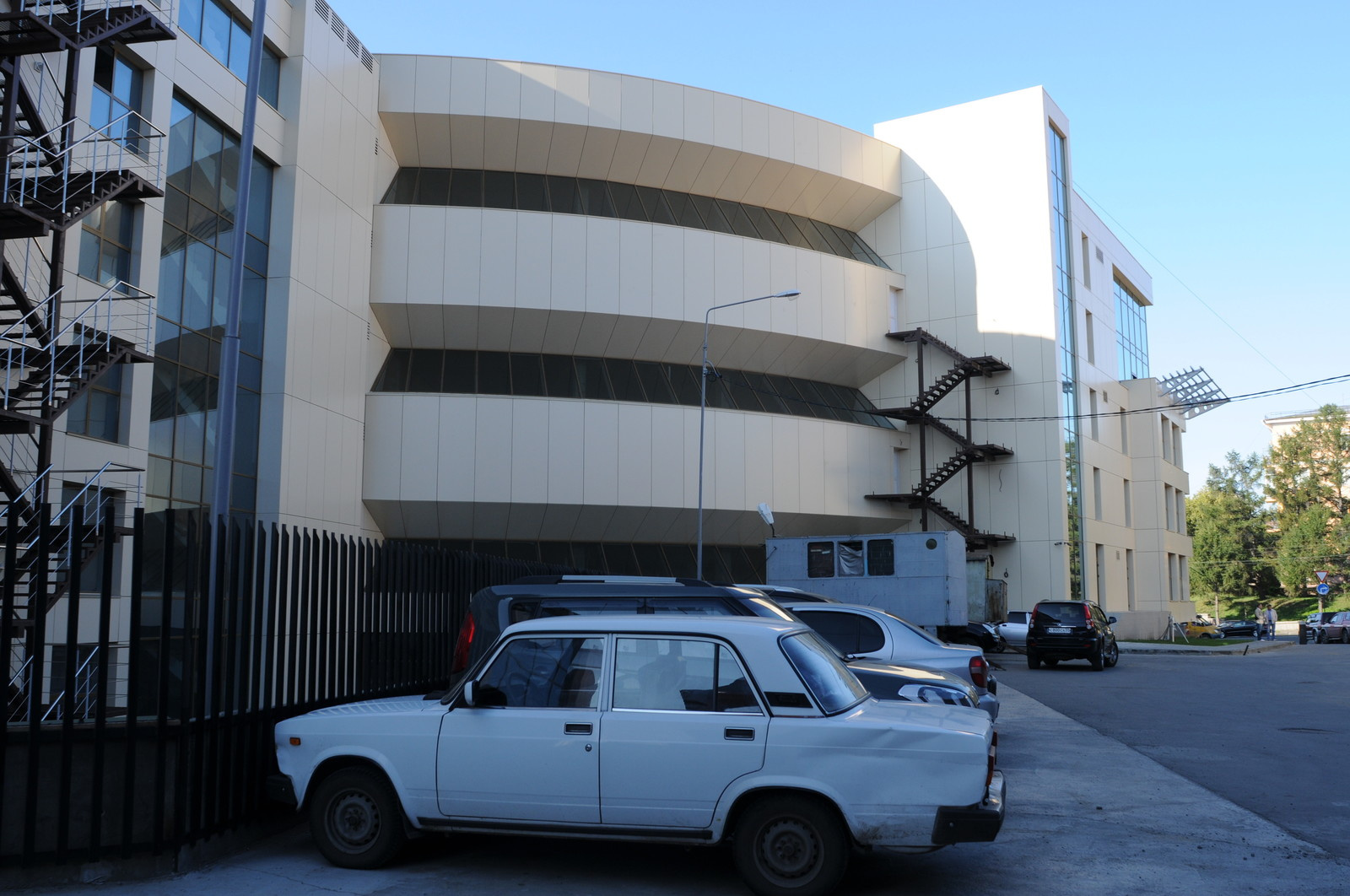 БИЗНЕС ЦЕНТР на ГАГАРИНА