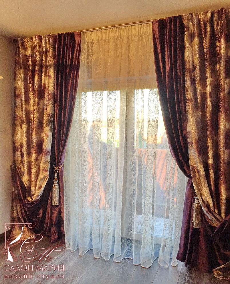 Шторы из бархата и шинила