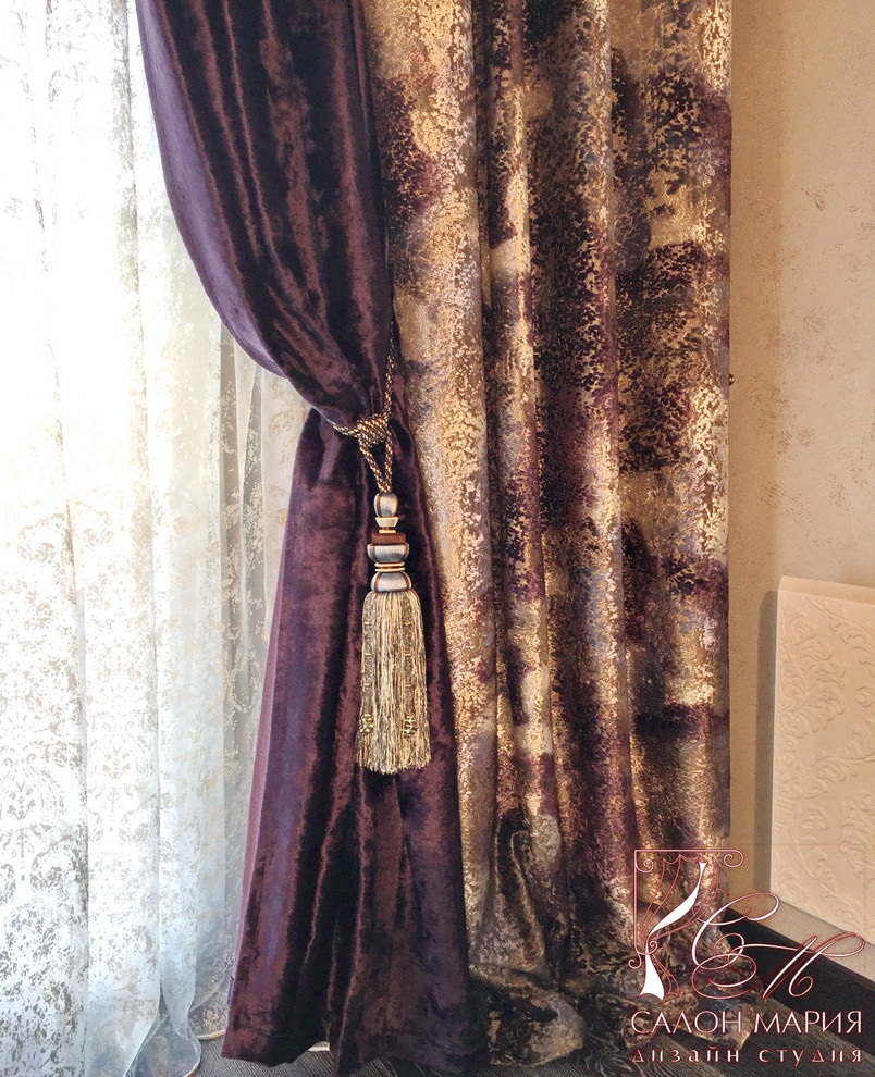 Обложка проекта: Шторы из бархата и шинила