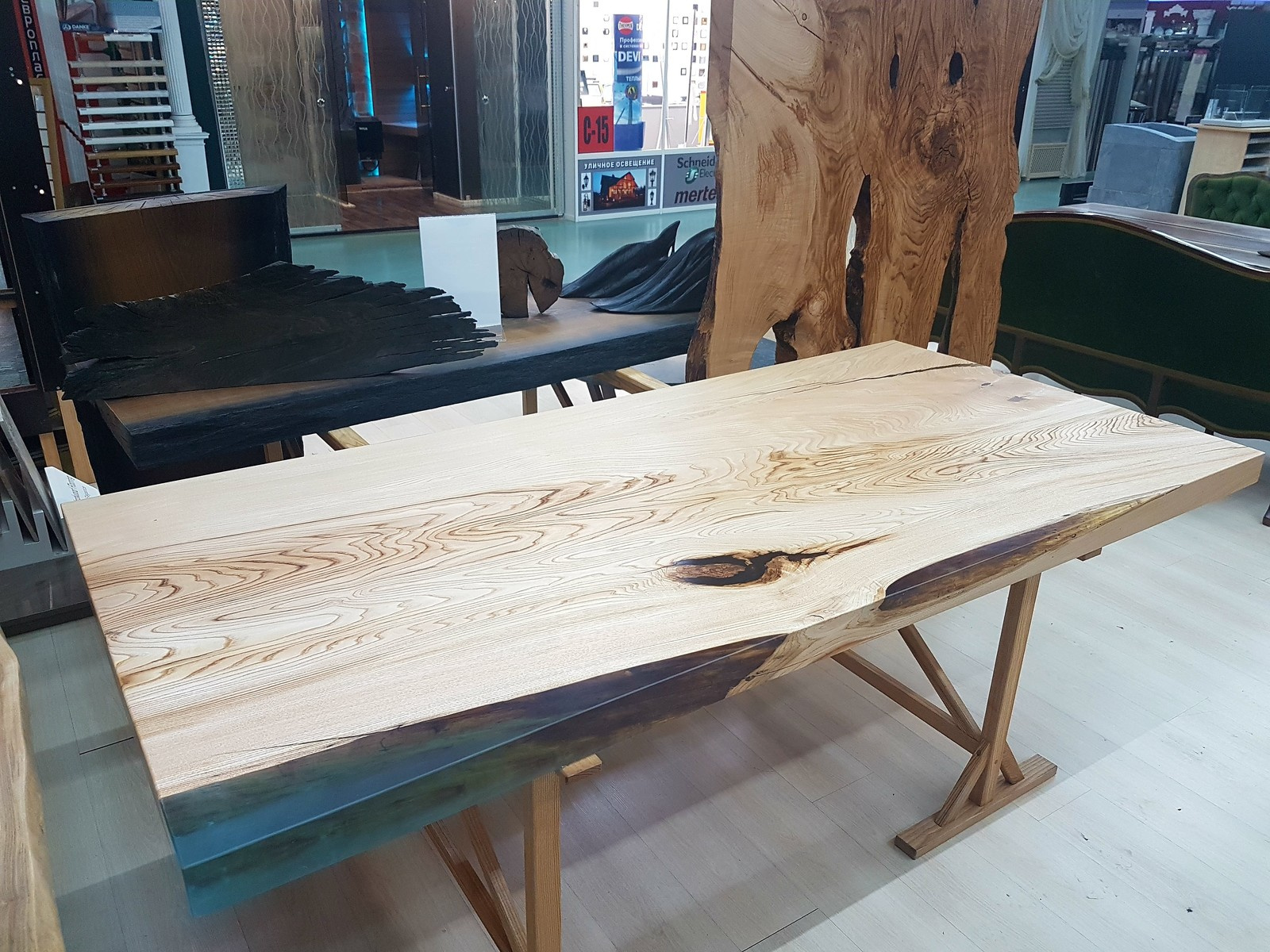 Столешница Live Edge Design, массив каштана