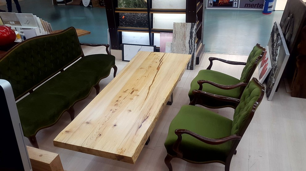 Столешница Live Edge Design из цельного среза, массив пихты