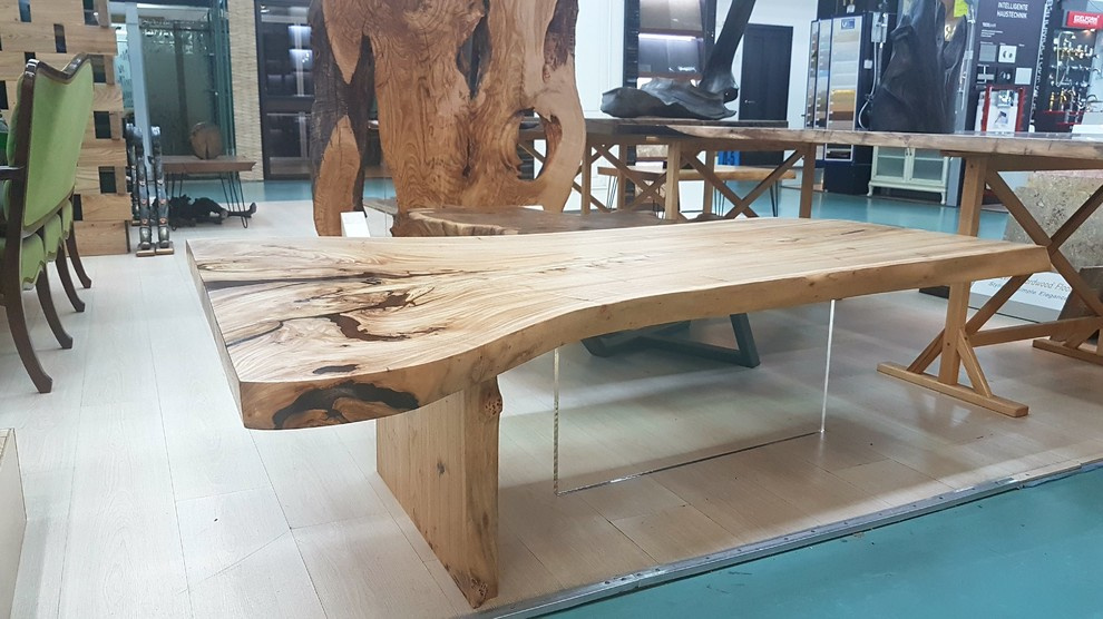 Стол журнальный Live Edge Design, массив вяза