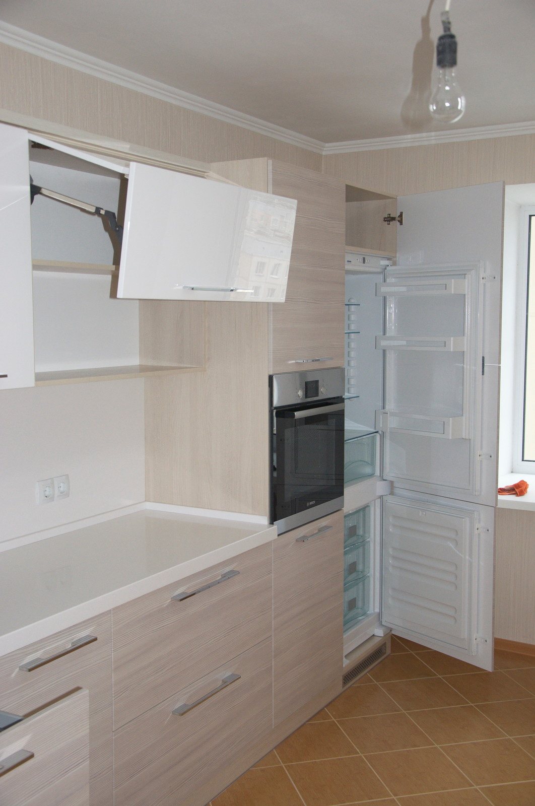 Кухня модерн глянец