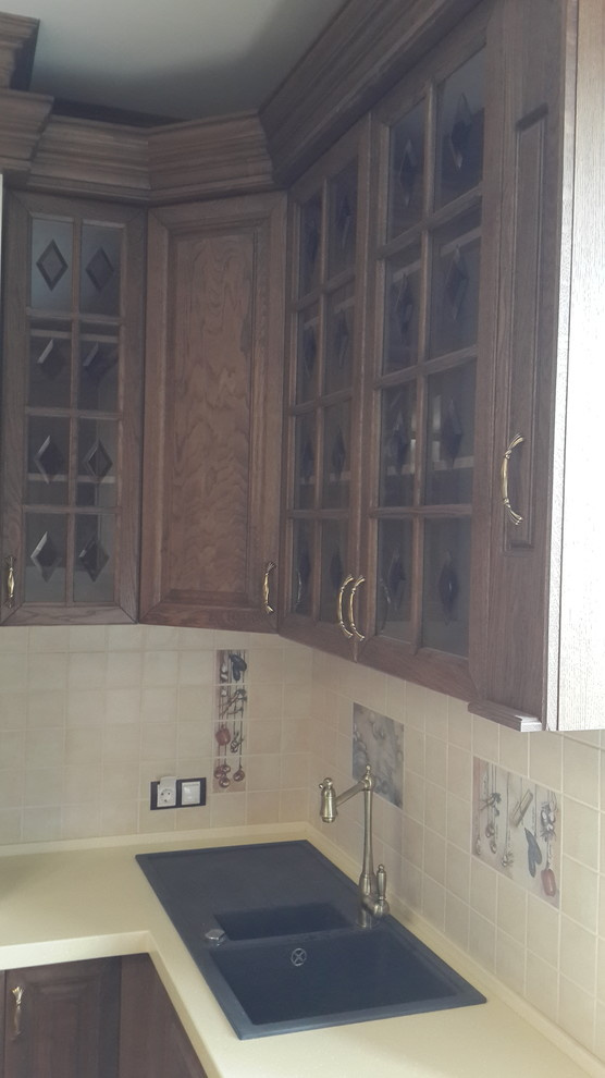 Классическая кухня с массива дуба