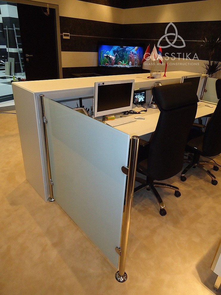 СЕКЛЯННЫЕ ОГРАЖДЕНИЯ