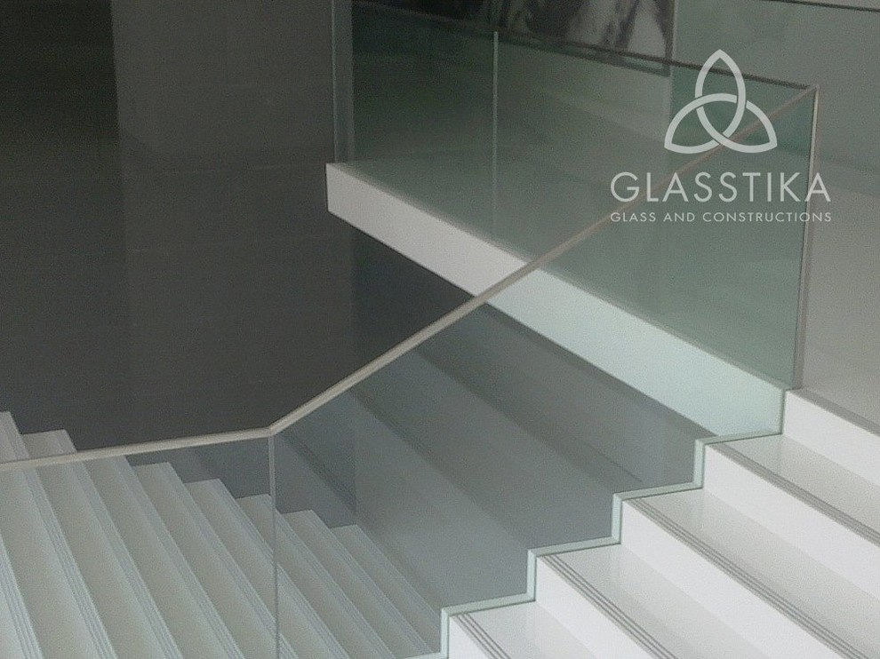 СЕКЛЯННЫЕ ОГРАЖДЕНИЯ