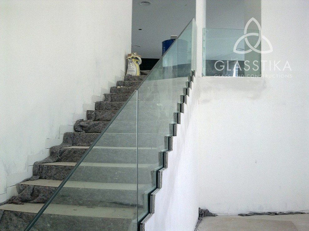 СЕКЛЯННЫЕ ОГРАЖДЕНИЯ