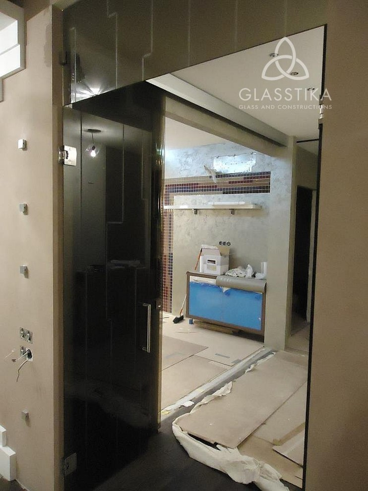 СТЕКЛЯННЫЕ ДВЕРИ