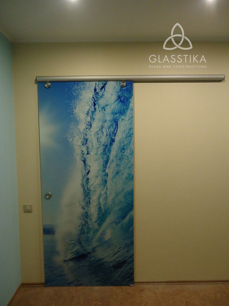 СТЕКЛЯННЫЕ ДВЕРИ