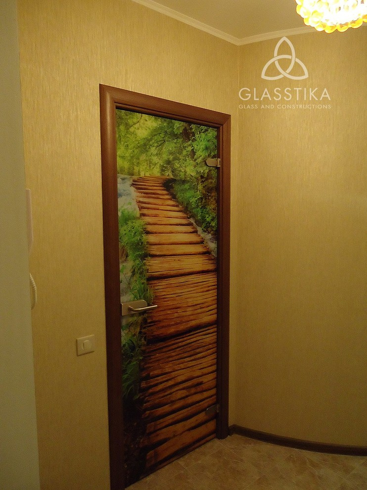 СТЕКЛЯННЫЕ ДВЕРИ