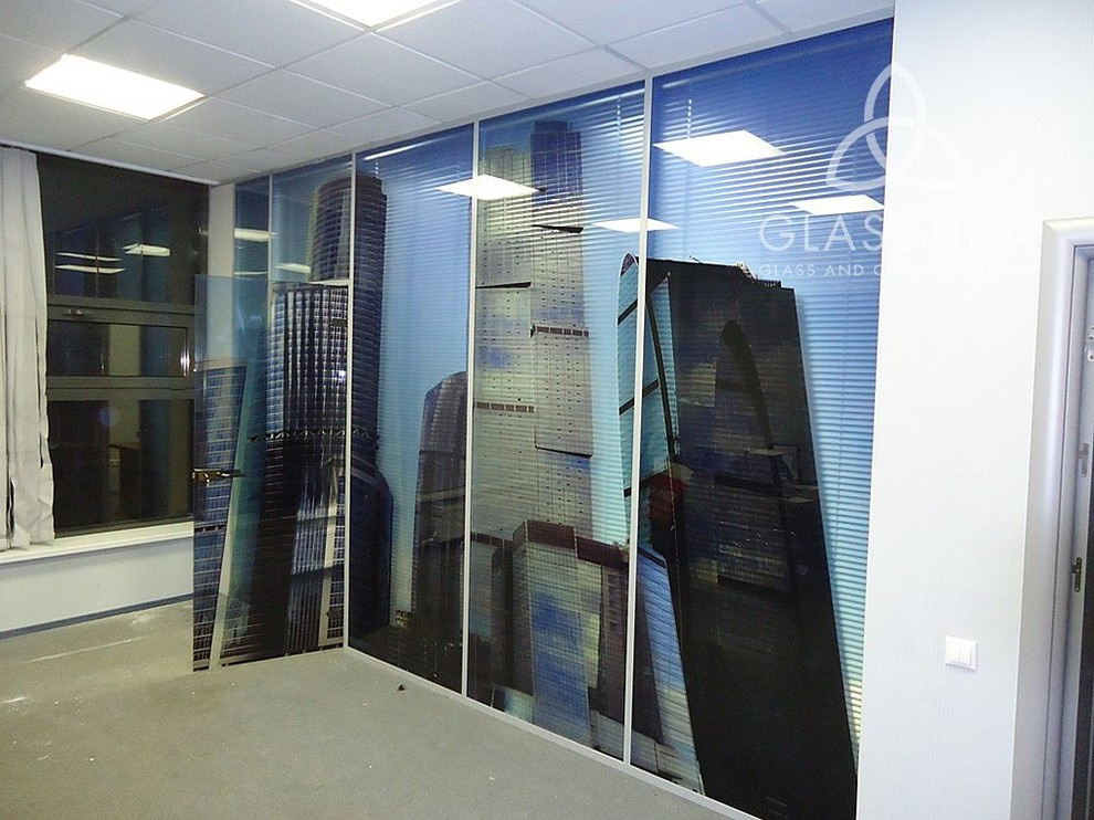 СТЕКЛЯННЫЕ ПЕРЕГОРОДКИ